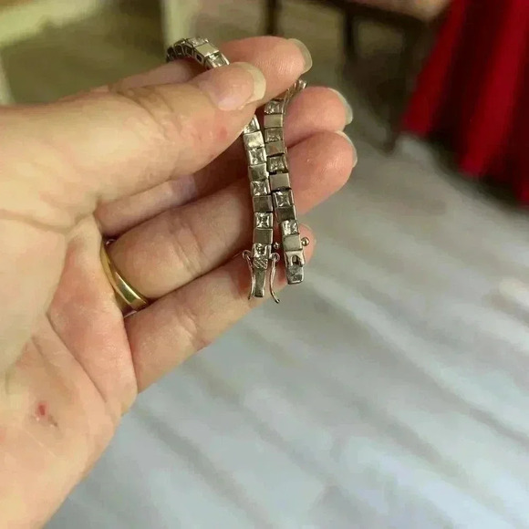COPY - 4/$100 STERLING silver diamond  stamped vintage chain link bracelet - Picture 4 of 6